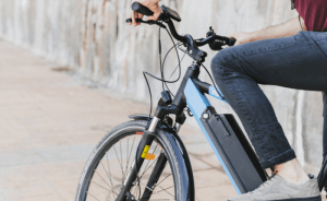 Elektriniai dviračiai: kaip pasirinkti internetu?