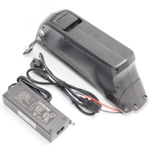 Li-ION battery 36V 8.8Ah with charger and accessories